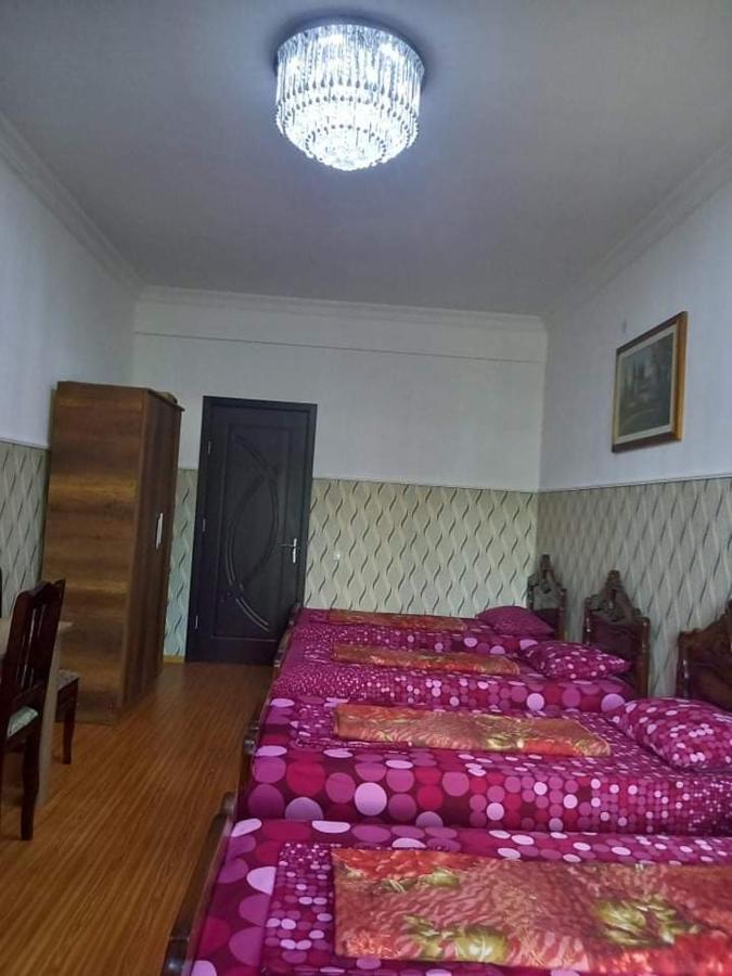 Guest House Fazisi クタイシ エクステリア 写真